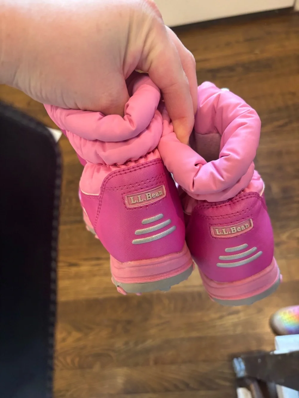 L.L.Bean Kids Winter Snow Boots Pink Waterproof Insulated Size 8